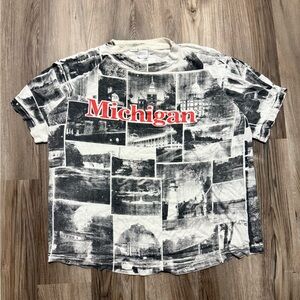 90’s Vintage Michigan Historical Sites Print shirt • Size Medium